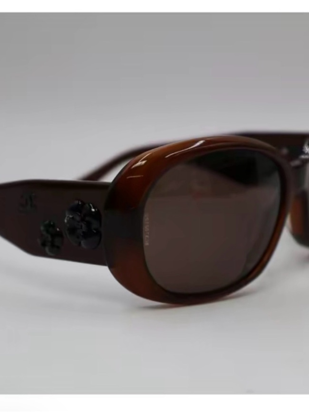 CHANEL Brown Tortoiseshell Sunglasses Temple with Logo